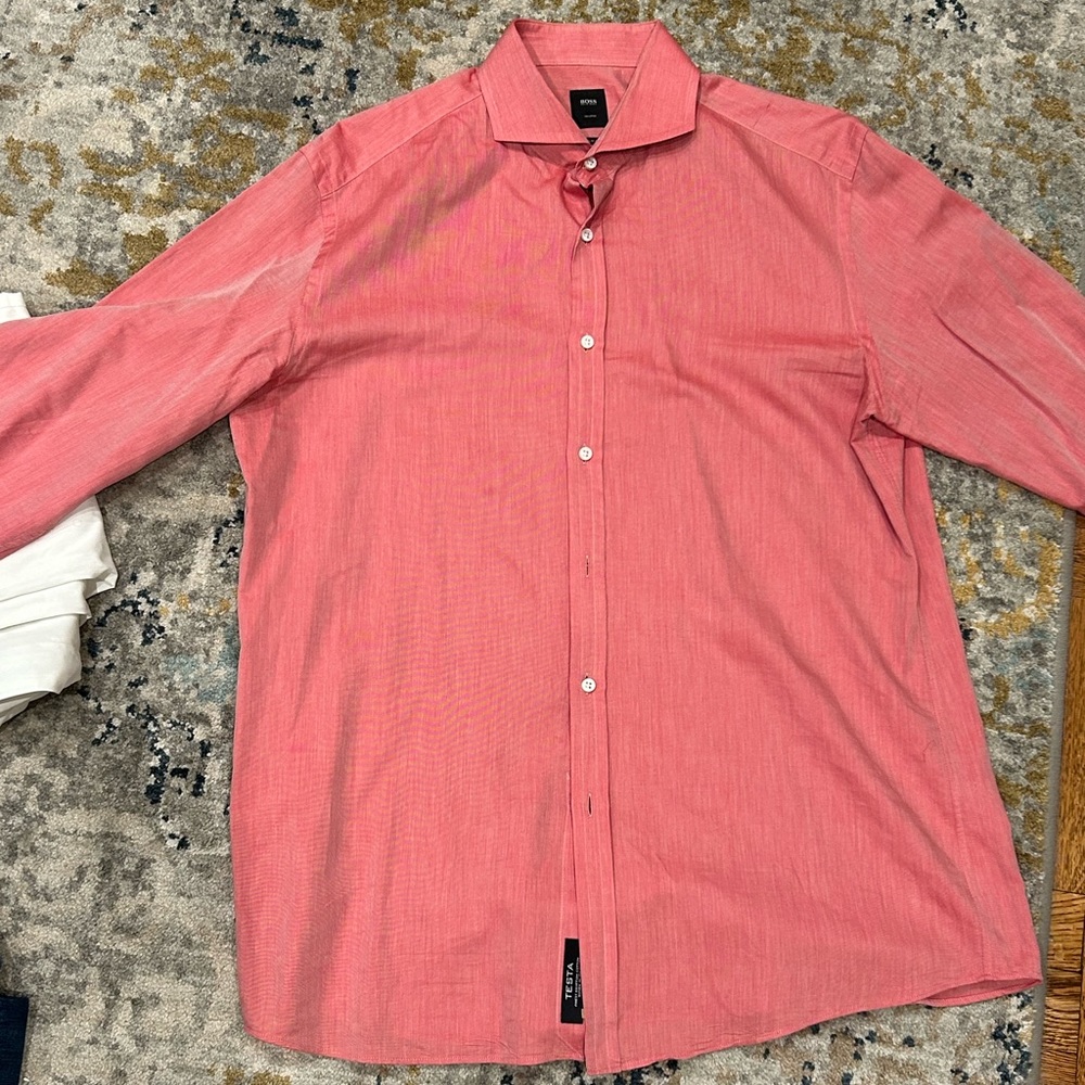 Beautiful Hugo Boss dressy button down! Worn once!